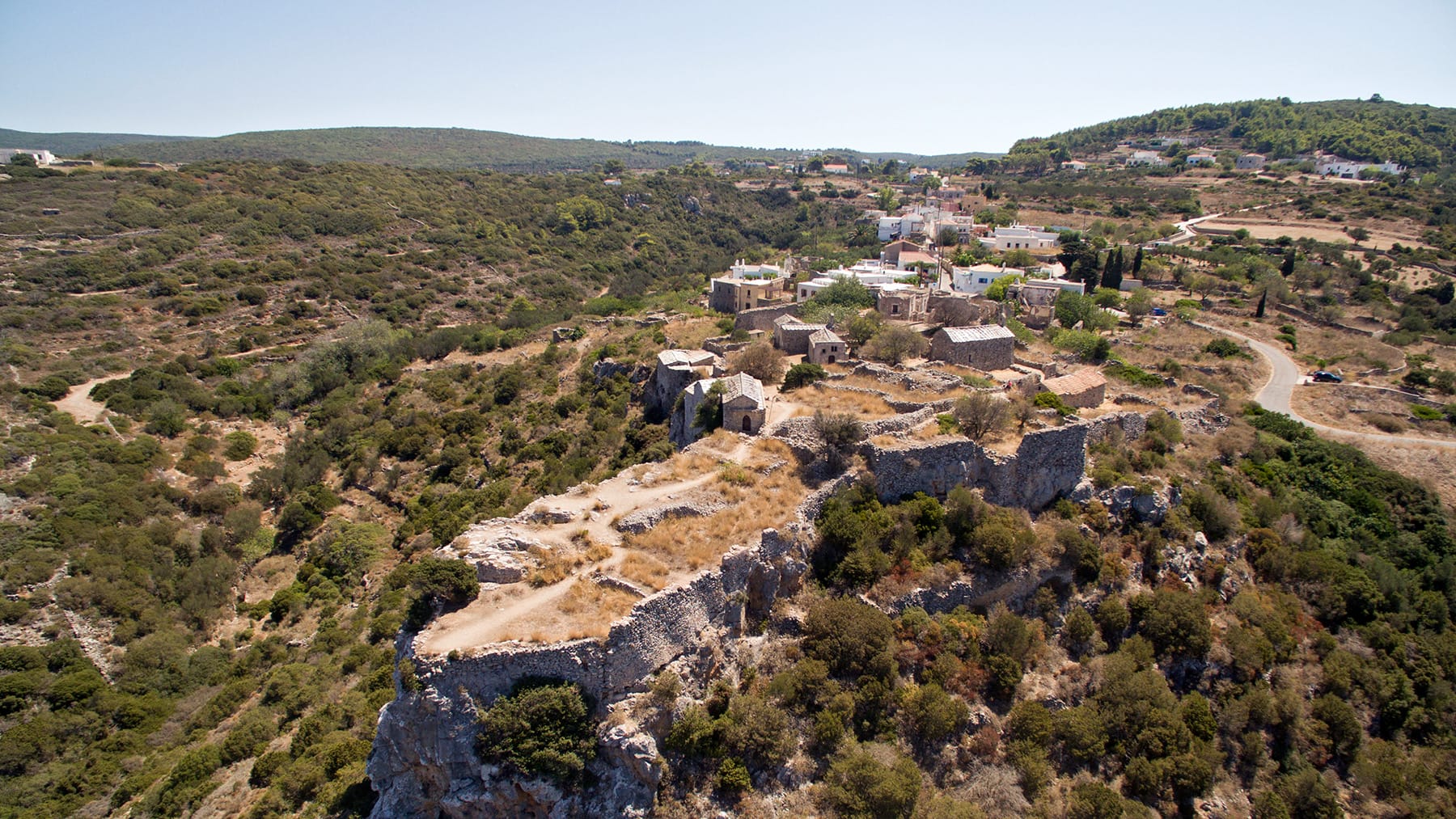 castle milopotamos